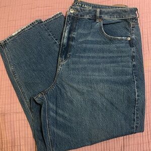 American Eagle Outfitters Mom Jeans 20